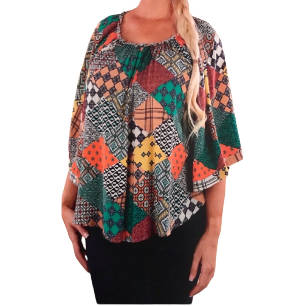 NWT.  Blouse by Sacred Threads S/M.   221280.   CL/GR04